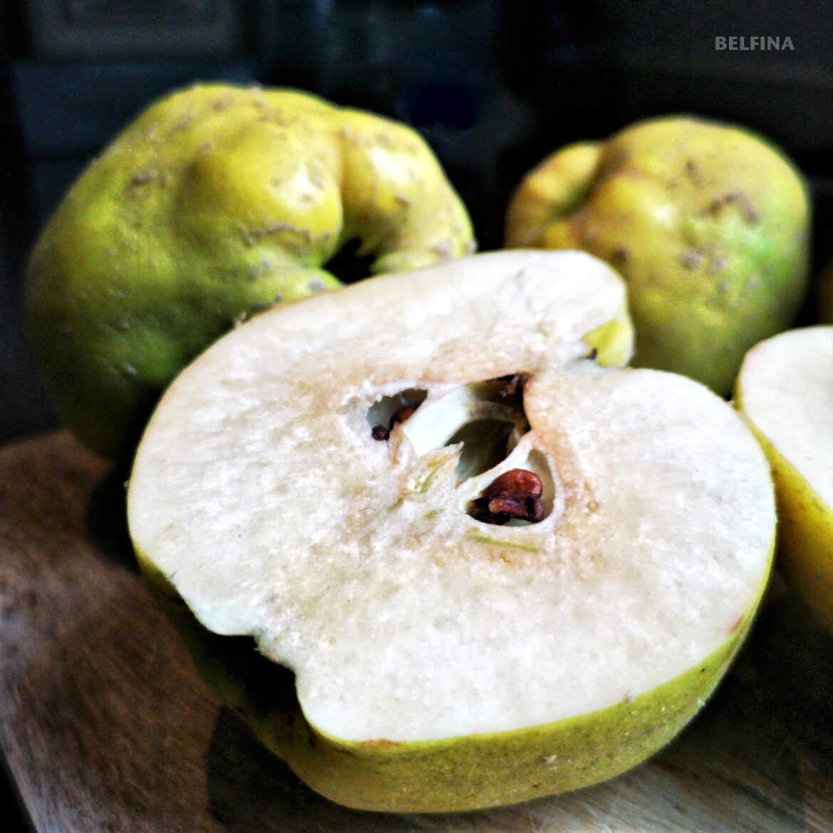 Quittenkuchen mit Granatapfel und Pistazien - Tinas Kochblog von BELFINA