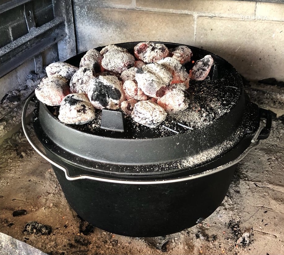 Dutch Oven – Spareribs aus dem Feuertopf